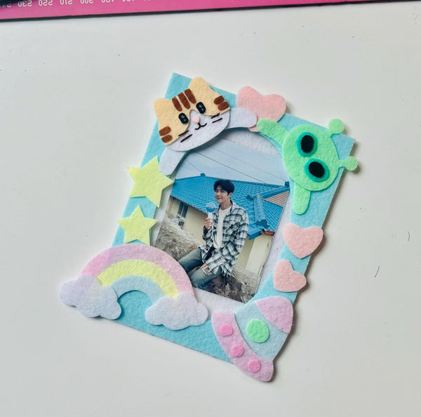 Handmade Felt Card Holder: Alien & Kitty Whimsical Pastel Decor